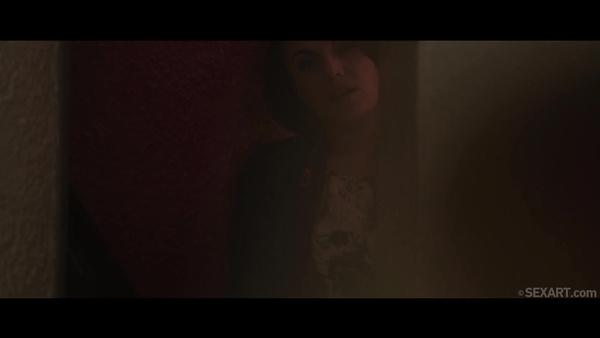 Dominica, Katy, and Lexie Dona - Output without their husbands